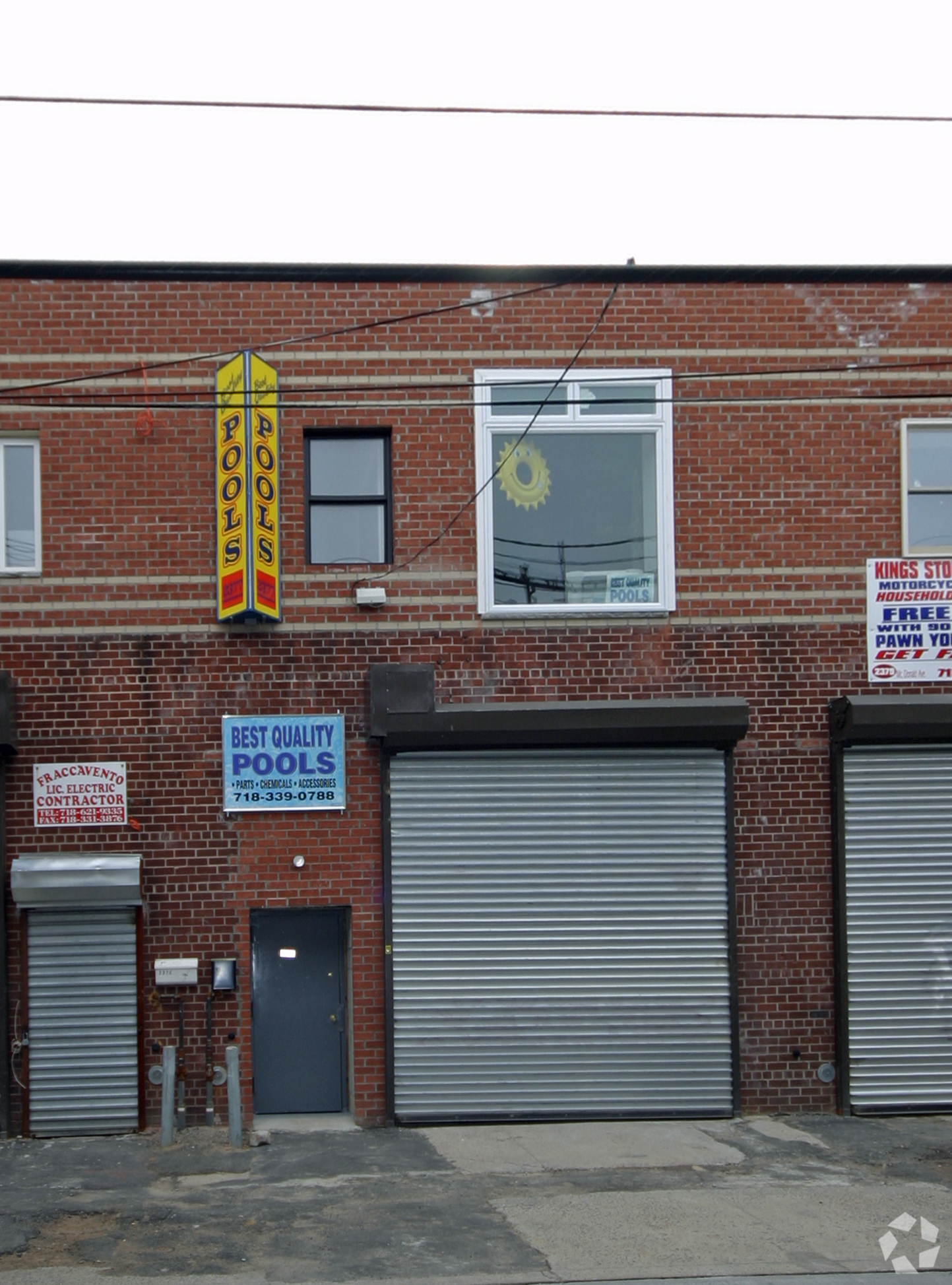 2377 McDonald Ave, Brooklyn, NY for lease Primary Photo- Image 1 of 3