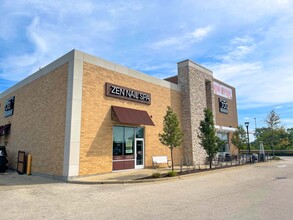 Skokie Blvd, Northbrook, IL for lease Building Photo- Image 1 of 4