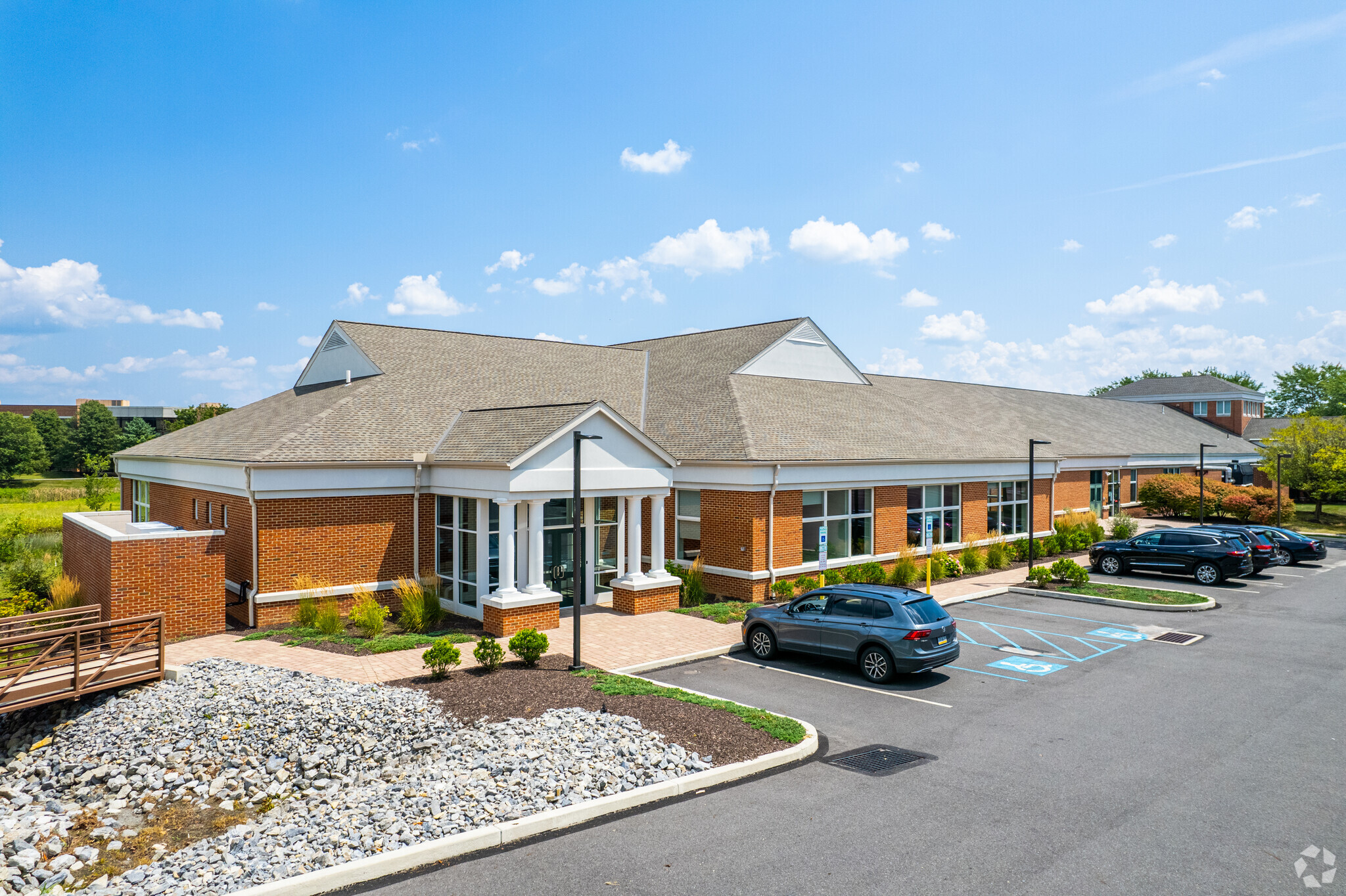 3939 West Dr, Center Valley, PA for lease Building Photo- Image 1 of 38