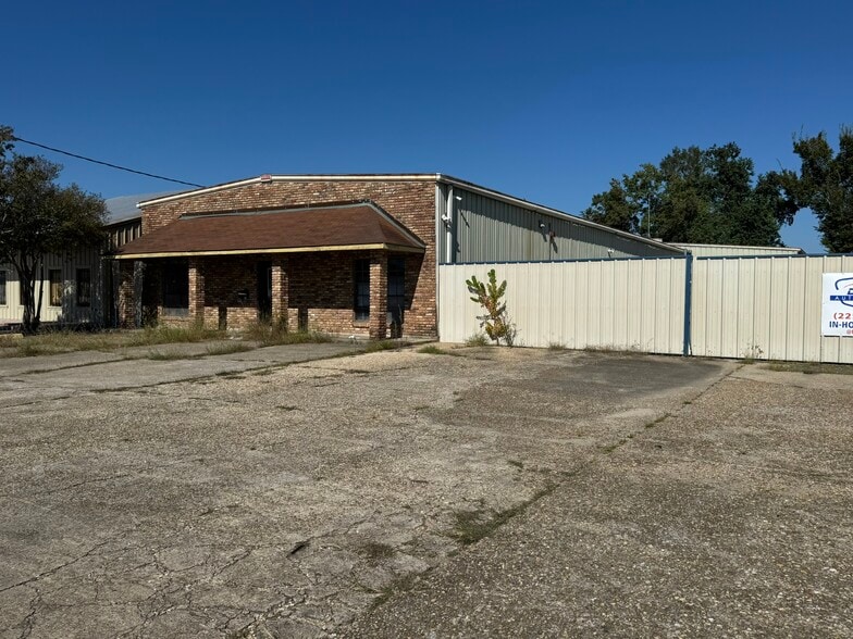 9941-9951 Mammoth ave, Baton Rouge, LA for sale - Building Photo - Image 3 of 6