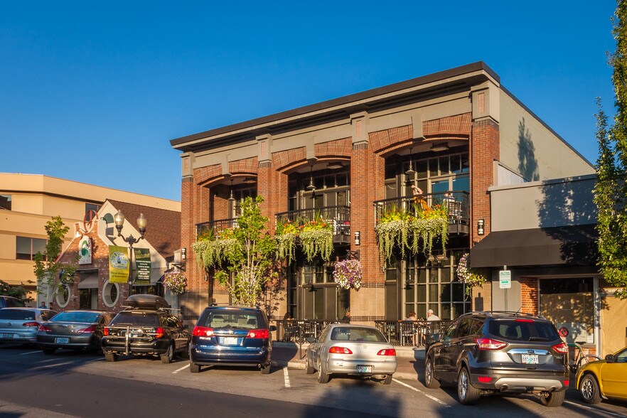 1030 NW Bond St, Bend, OR for sale - Building Photo - Image 1 of 1