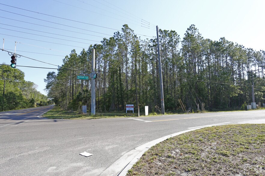 2518 Sunset Ln, Lutz, FL 33559