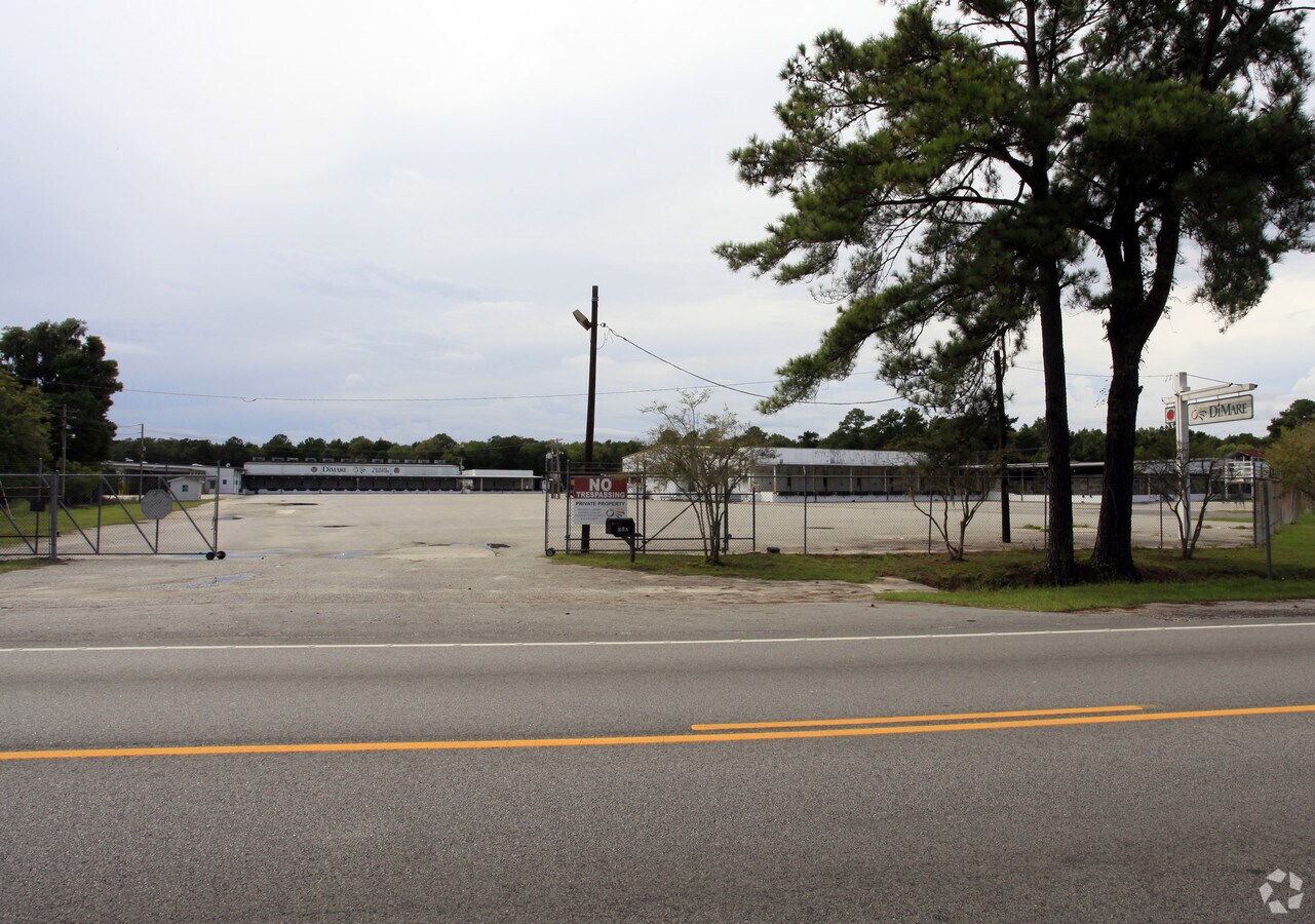 860 Main Rd, Johns Island, SC 29455