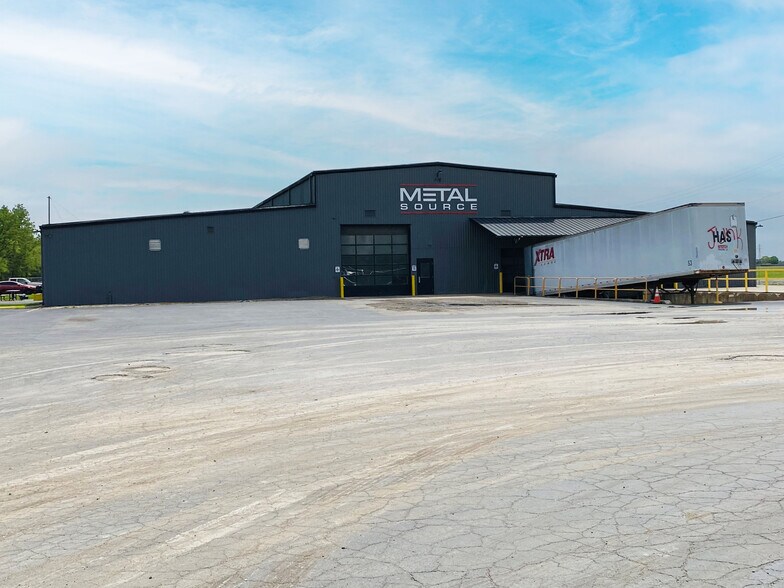 2703 W 9th St, Marion, IN for sale - Building Photo - Image 1 of 1