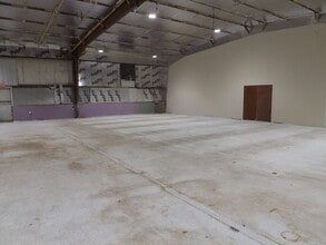 4480 107th Cir N, Pinellas Park, FL for lease Interior Photo- Image 2 of 10