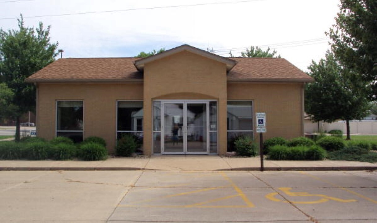 1507 13th St, Viola, IL for sale Primary Photo- Image 1 of 1