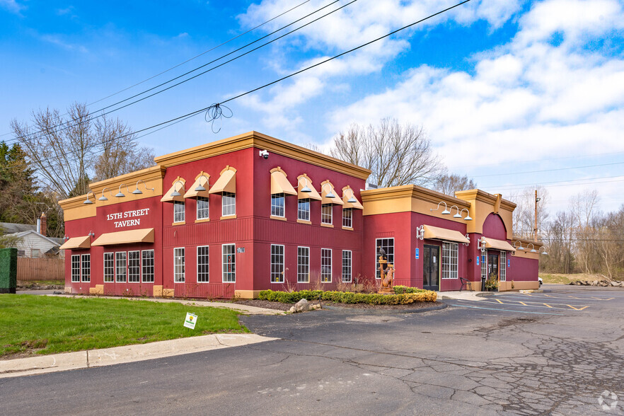 10081 Ortonville Rd, Clarkston, MI for sale - Primary Photo - Image 1 of 1