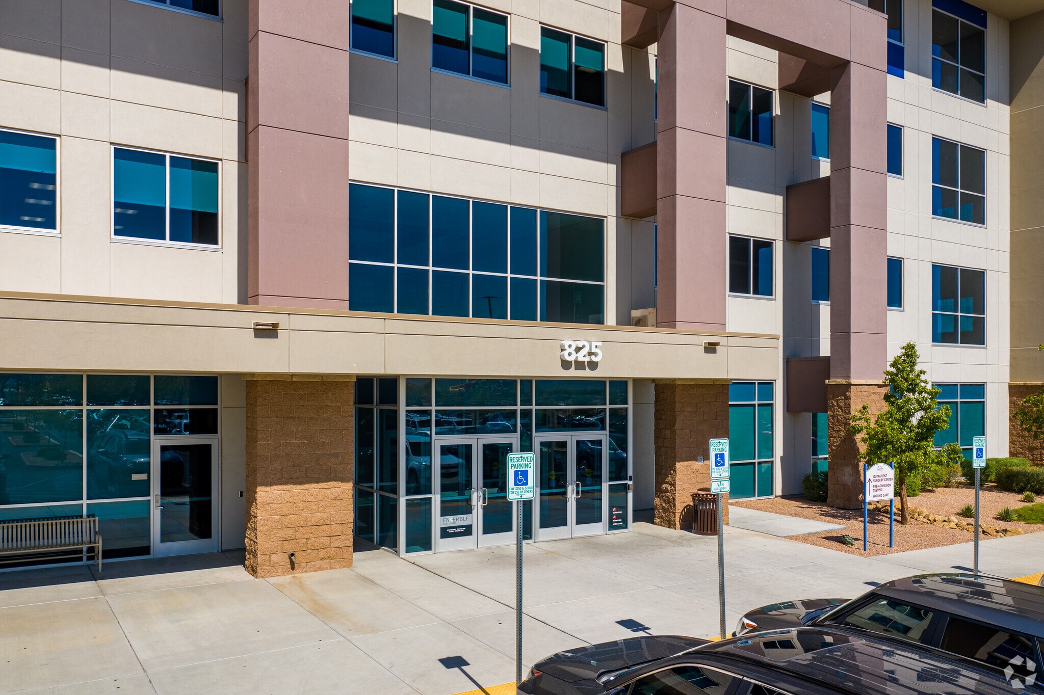 825 N Gibson Rd, Henderson, NV 89011 Henderson Medical Plaza