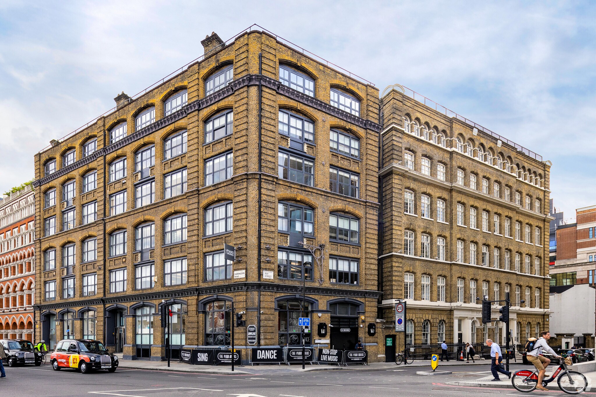 113117 Farringdon Rd, London, LND EC1R 3BX Office for Lease