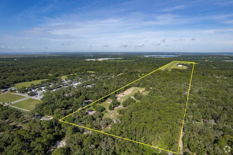 5226 Round Lake Rd, Apopka, FL for sale - Building Photo - Image 1 of 19