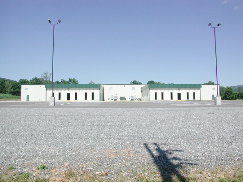 291 Edray Business Park, Marlinton, WV for lease - Primary Photo - Image 1 of 16