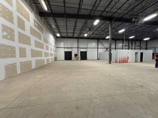 2810 Boul Guillaume-Couture, Lévis, QC for lease Interior Photo- Image 1 of 8