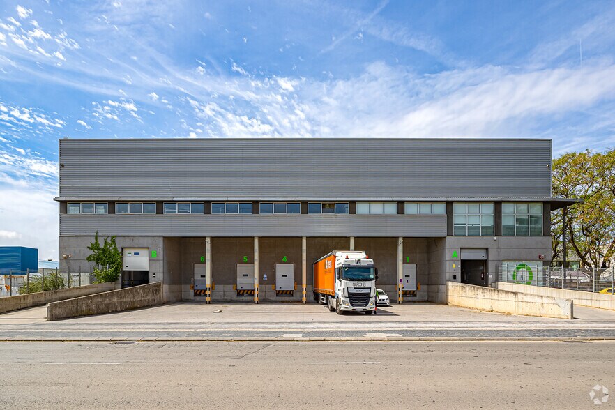 Industrial in Sant Boi de Llobregat, Barcelona for lease - Building Photo - Image 1 of 6