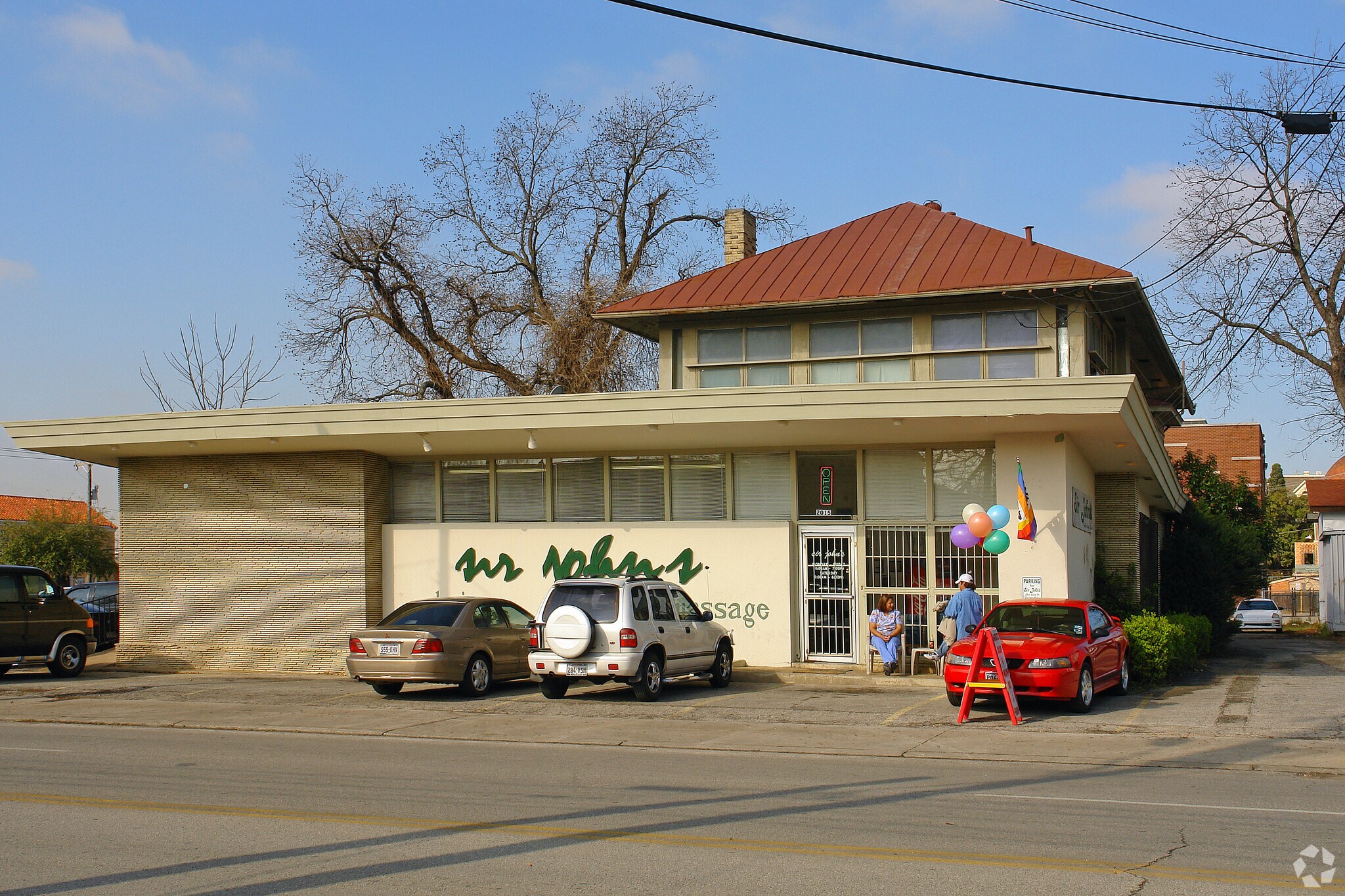 2015 N Main Ave, San Antonio, TX for sale Primary Photo- Image 1 of 1