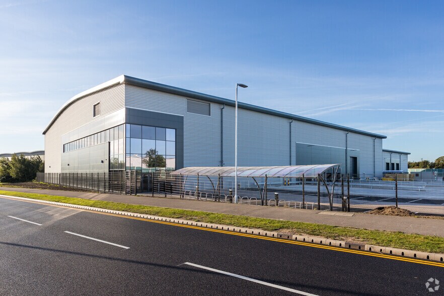 3334 Rennie Dr, Dartford, DA1 5GA