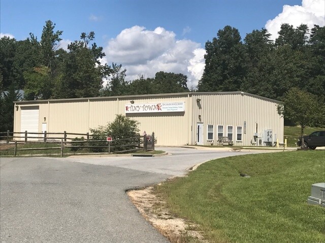 6410 Trust Pl, Hughesville, MD for sale - Building Photo - Image 1 of 1