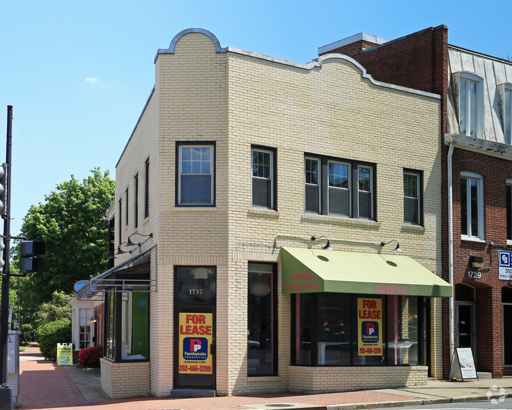1735-1737 Wisconsin Ave NW, Washington, DC for lease - Primary Photo - Image 1 of 2