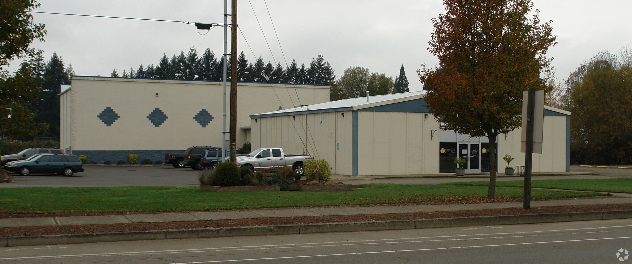 1099 N 1st St, Silverton, OR for sale Primary Photo- Image 1 of 1