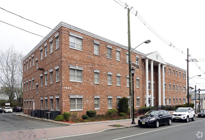 1945 Morris Ave, Union Township, NJ for sale - Primary Photo - Image 1 of 1