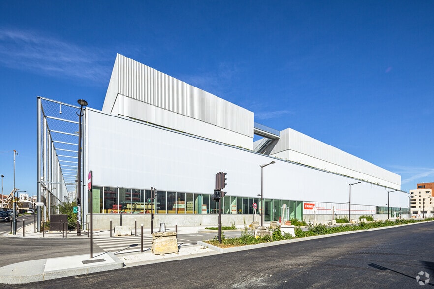 Industrial in Vitry-sur-Seine for lease - Building Photo - Image 2 of 3