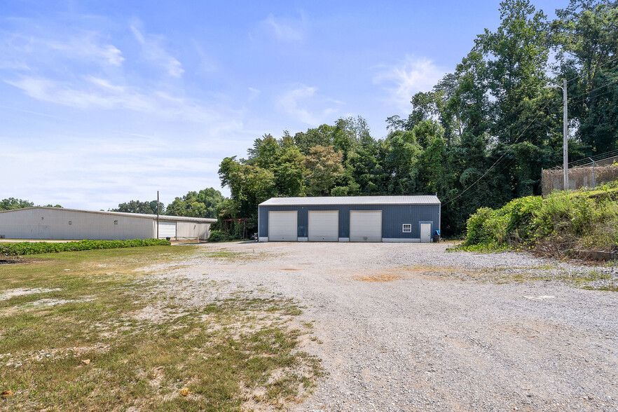 209 Mountain Rd, Livingston, TN for sale - Building Photo - Image 2 of 25