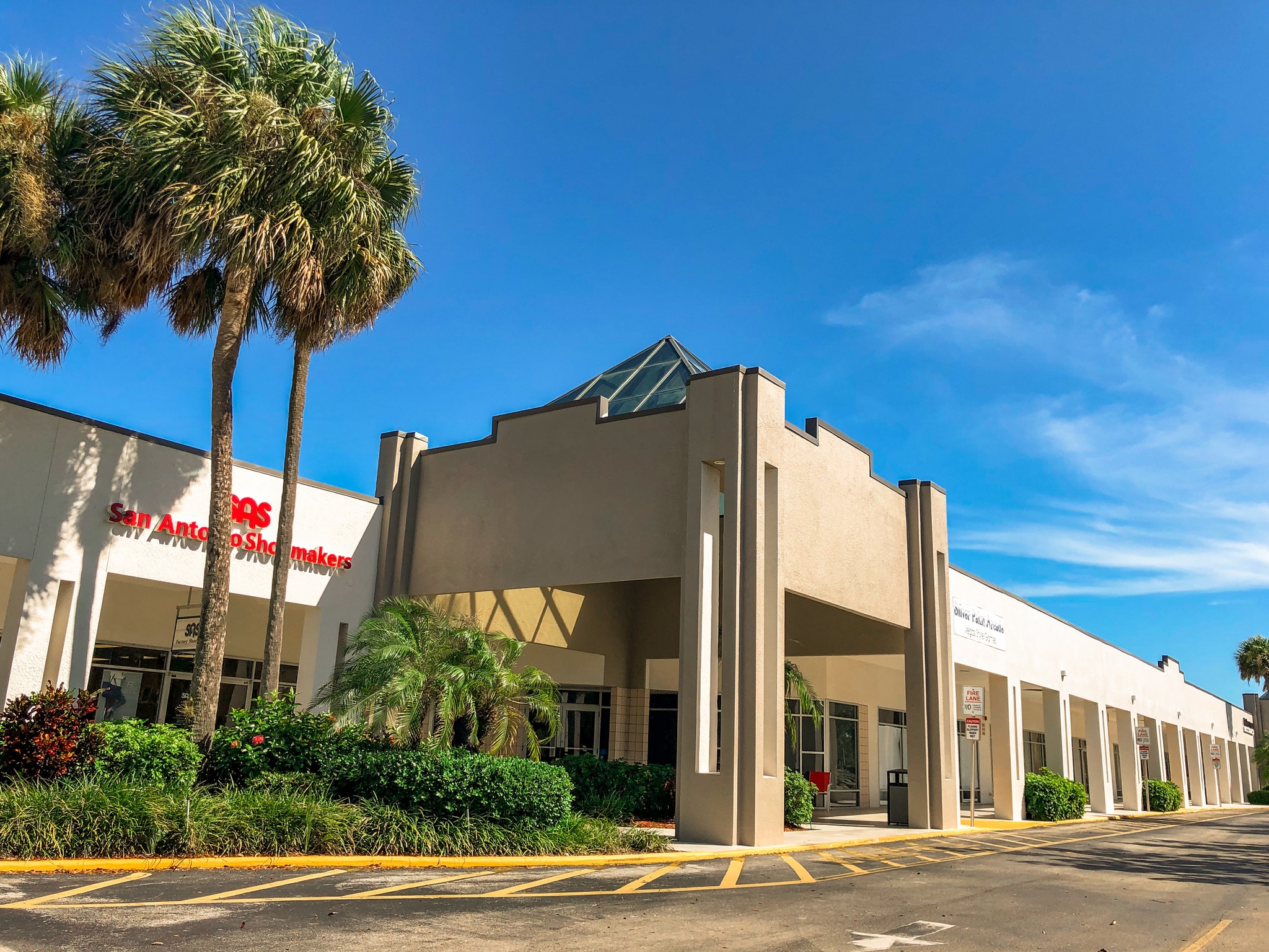 6060 Collier Blvd, Naples, FL 34114 Naples Coastal Shoppes Building 2