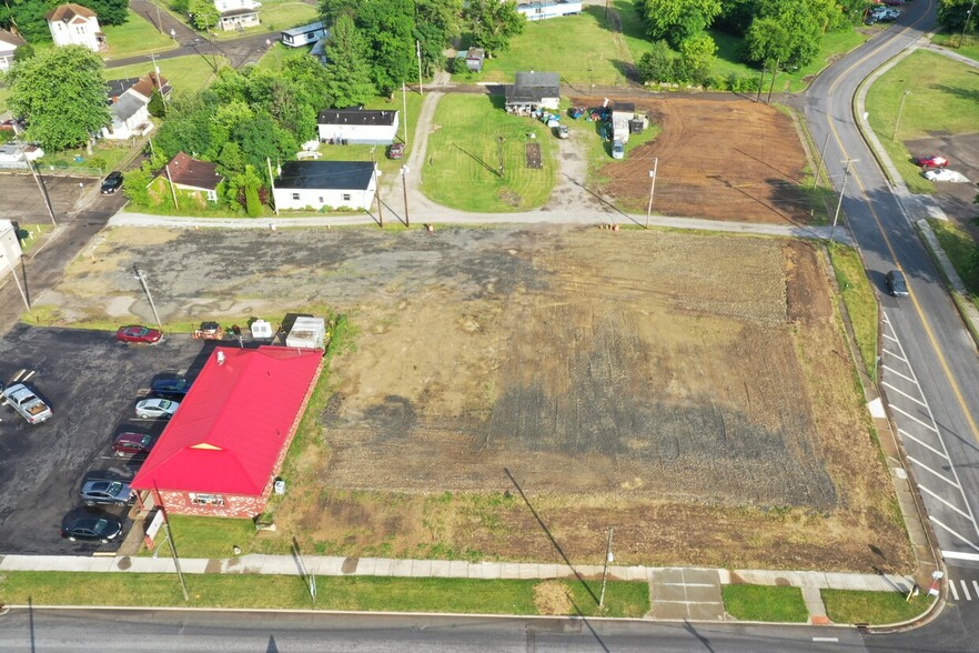 325 Dewey Ave, Cambridge, OH for sale - Primary Photo - Image 1 of 6