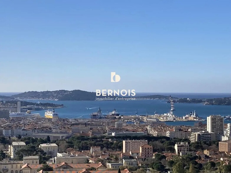 Boulevard Amiral Jean Vence, Toulon for sale - Building Photo - Image 2 of 7