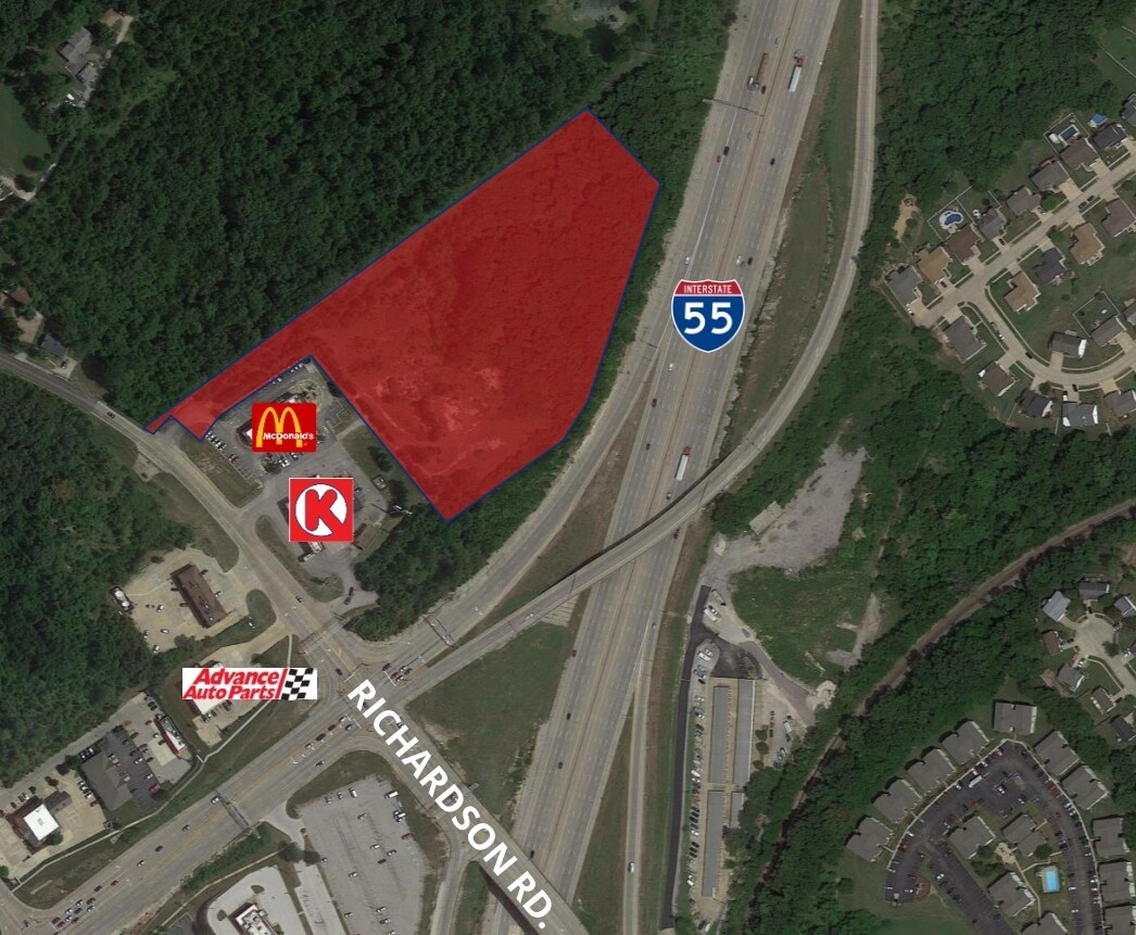 2003 Richardson Rd, Arnold, MO 63010