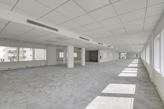 2 Rue Sainte-Marie, Courbevoie for lease Interior Photo- Image 1 of 5