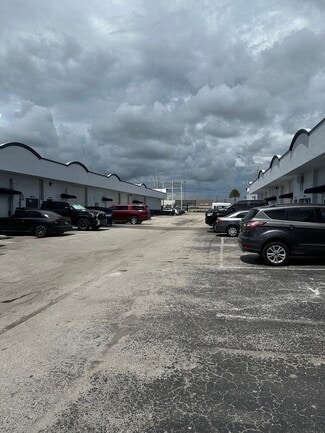 More details for 470 Ansin Blvd, Hallandale Beach, FL - Industrial for Lease