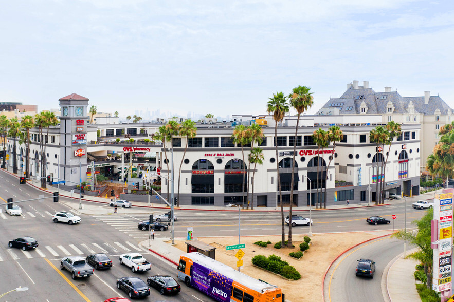 8000 W Sunset Blvd, West Hollywood, CA for lease - Primary Photo - Image 1 of 15