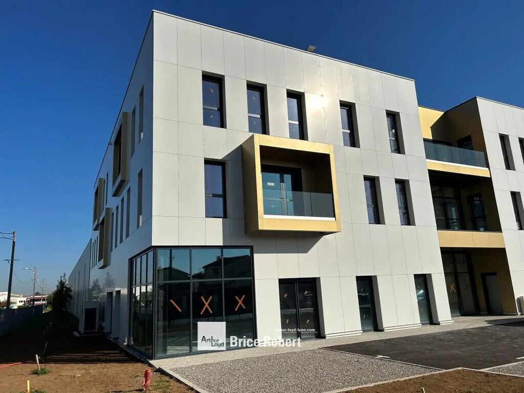 Vente Local d'activités 301 m² - Photo 1