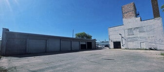 1112 Monroe St, Toledo OH - Automotive Property