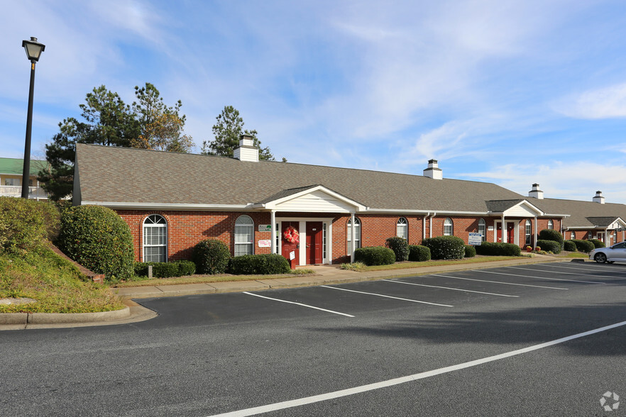 102 Colony Park Dr, Cumming, GA for lease - Primary Photo - Image 1 of 5