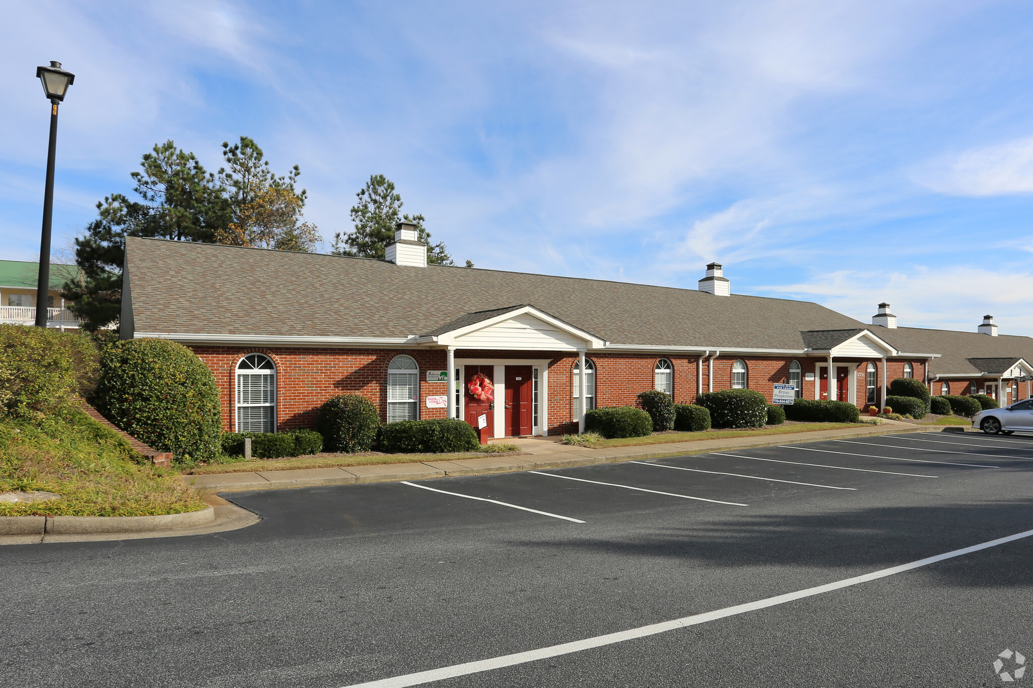 102 Colony Park Dr, Cumming, GA for lease Primary Photo- Image 1 of 6