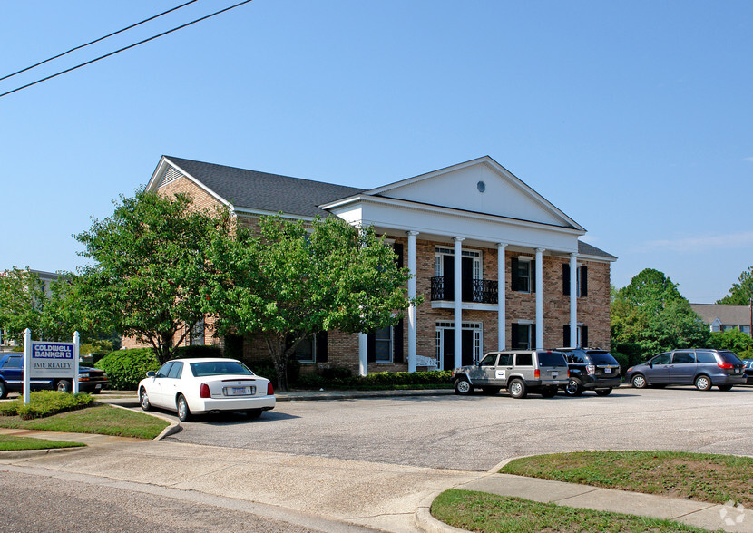 824 Western America Blvd, Mobile, AL for sale - Primary Photo - Image 2 of 3