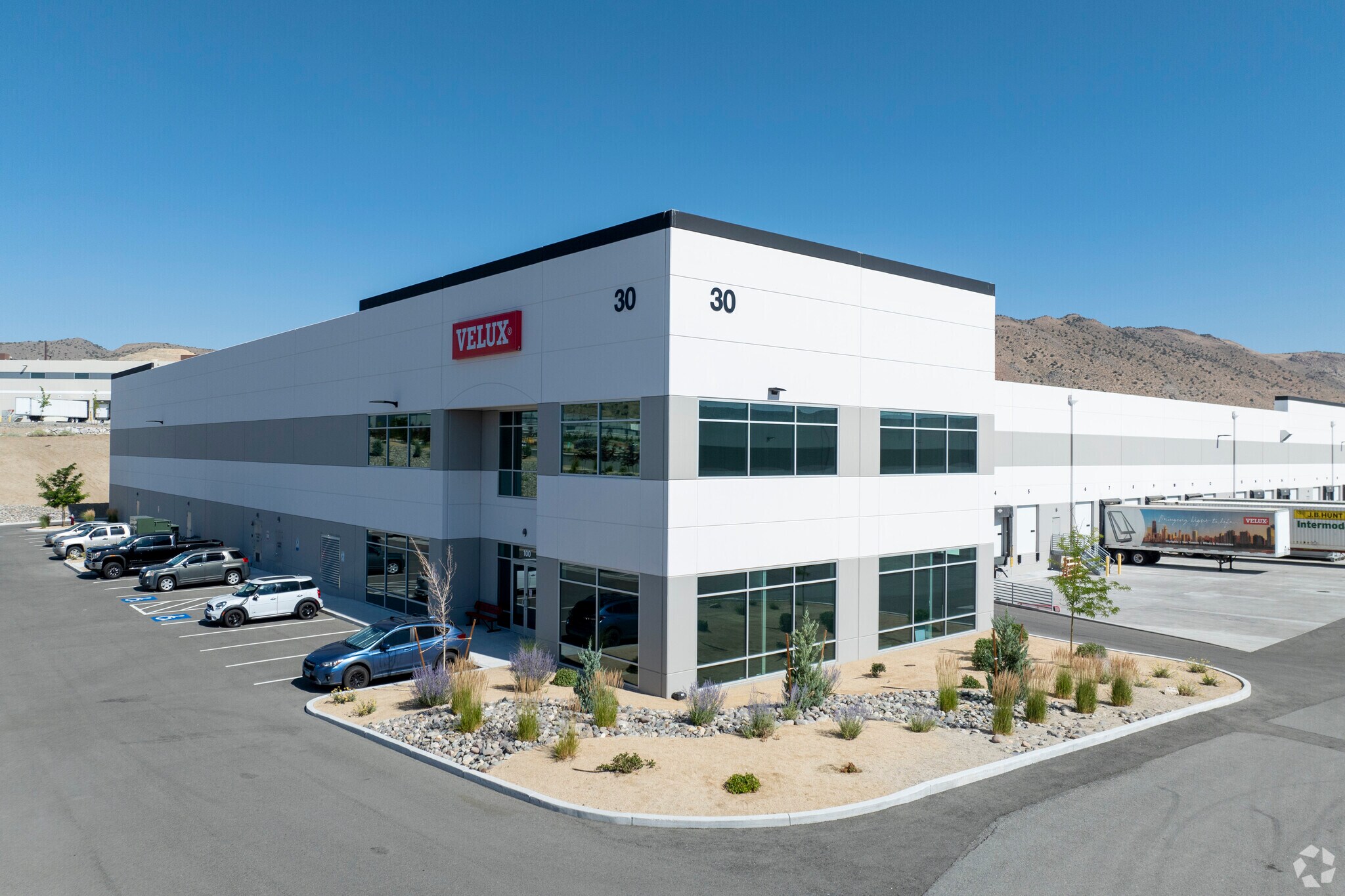 Isidor Ct, Sparks, NV for lease Primary Photo- Image 1 of 7