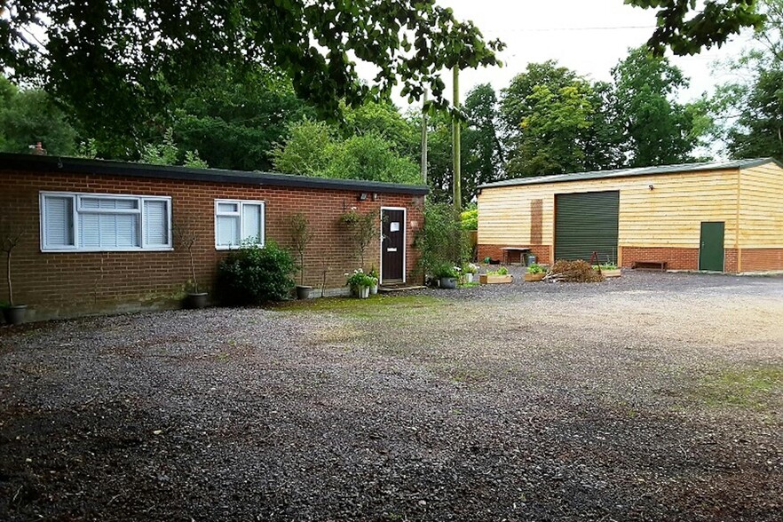 Bagmore Ln, Basingstoke for lease - Building Photo - Image 1 of 2