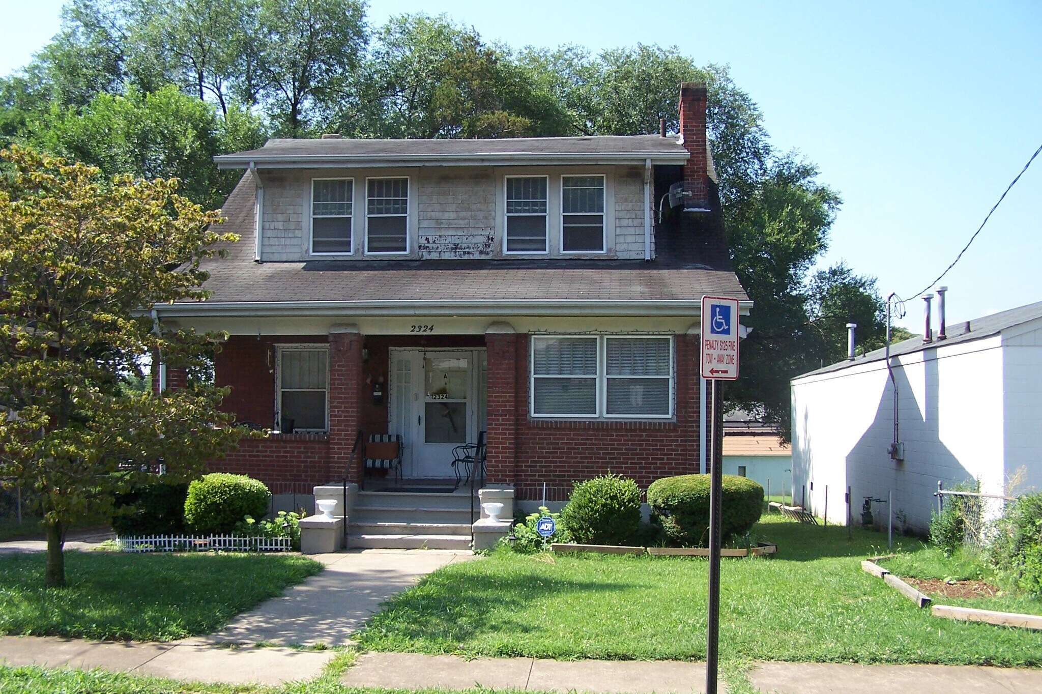 2324 Orange Ave NW, Roanoke, VA for sale Primary Photo- Image 1 of 1