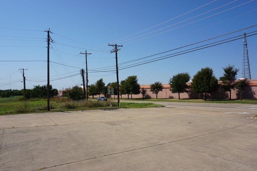 804 Shannon Rd E, Sulphur Springs, TX for sale - Building Photo - Image 2 of 18