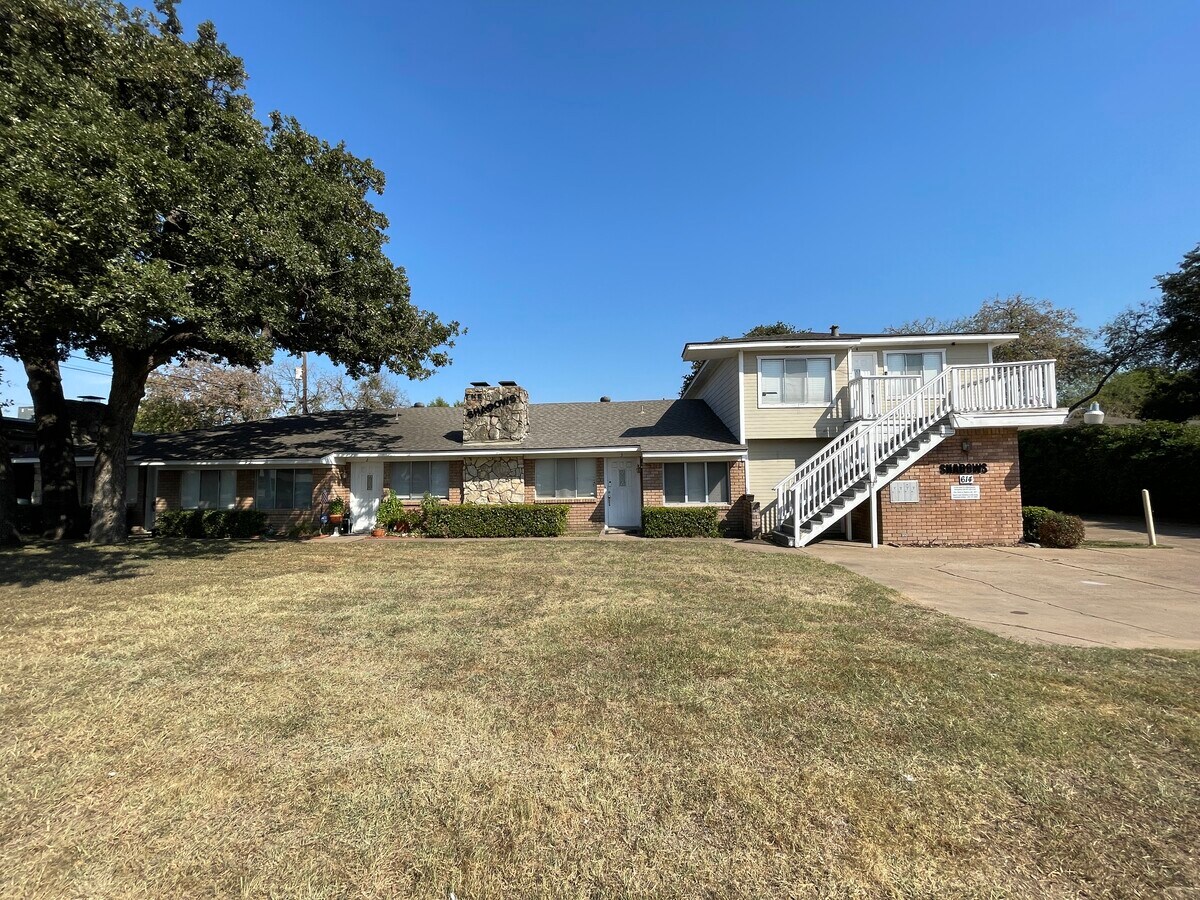 622 N Story Rd, Irving, TX 75061