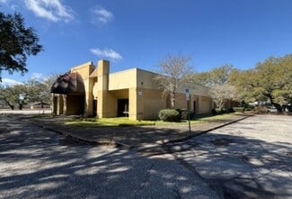 More details for 321 S Fairfield Dr, Pensacola, FL - Office for Sale