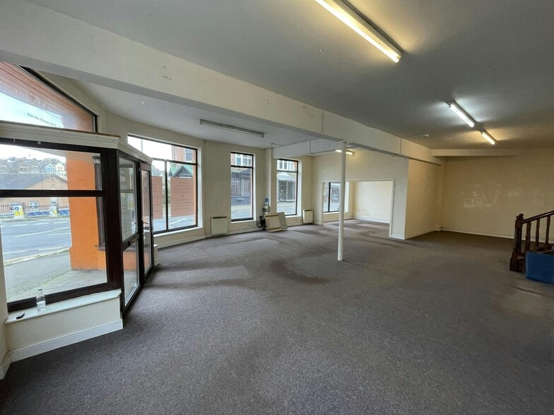 134 London Rd, St Leonards On Sea for lease - Interior Photo - Image 2 of 4