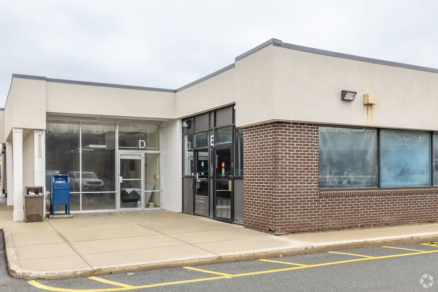 535 Lowell St, Peabody, MA for lease - Building Photo - Image 3 of 6