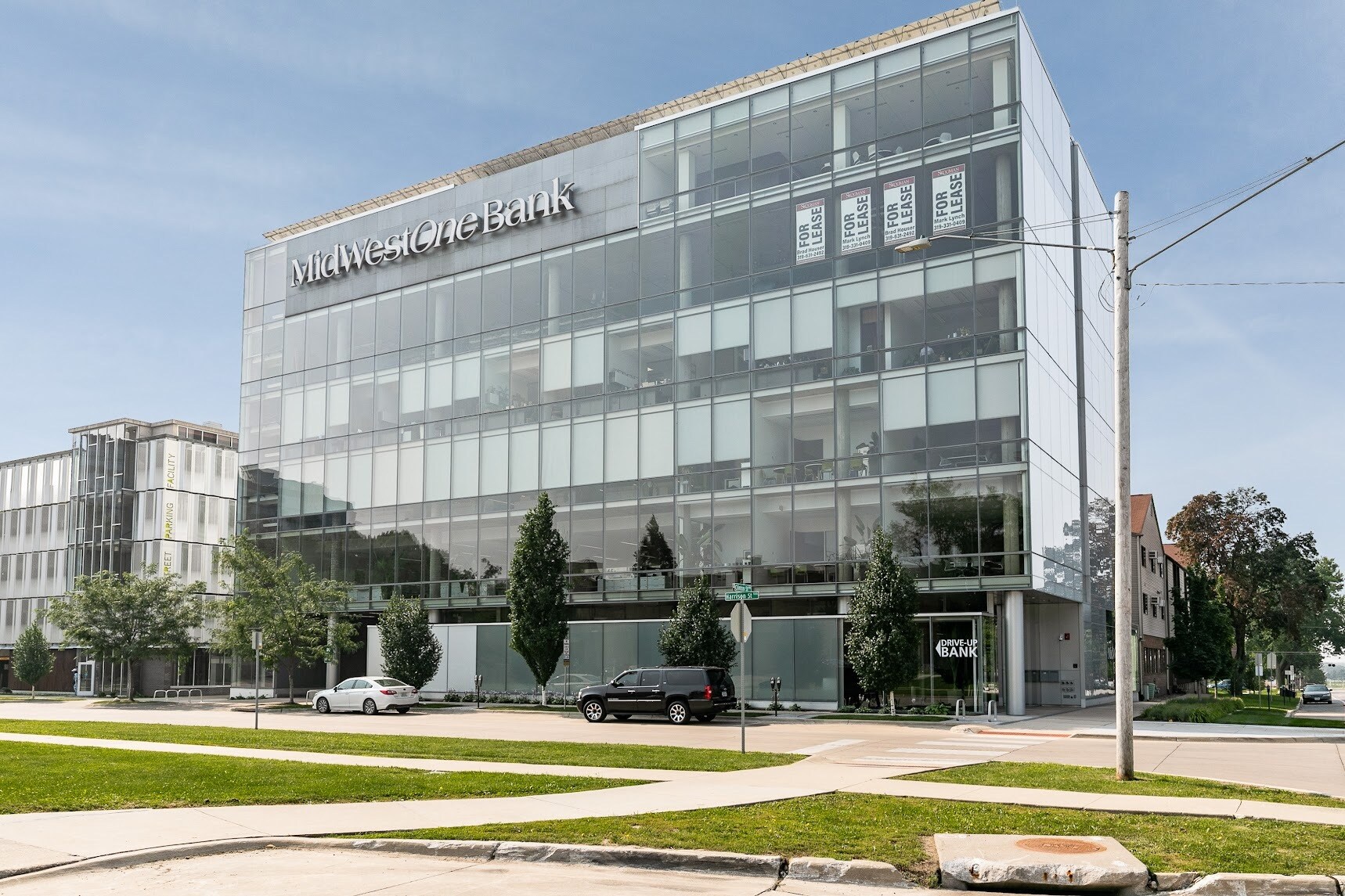 500 S Clinton St, Iowa City, IA for lease Primary Photo- Image 1 of 15