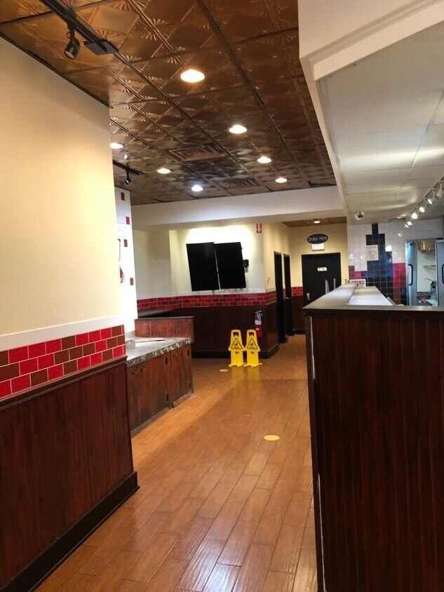 234 S Wabash Ave, Chicago, IL for lease Building Photo- Image 1 of 6