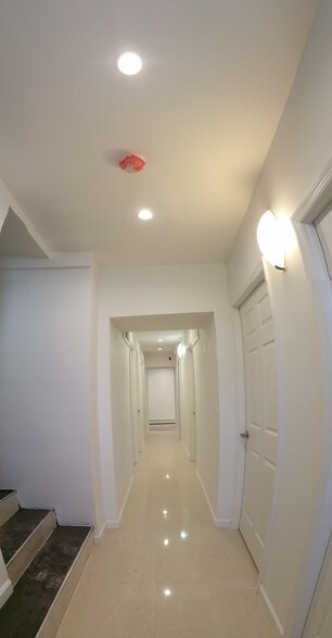 108-21 69th Rd, Forest Hills, NY for sale - Interior Photo - Image 1 of 1