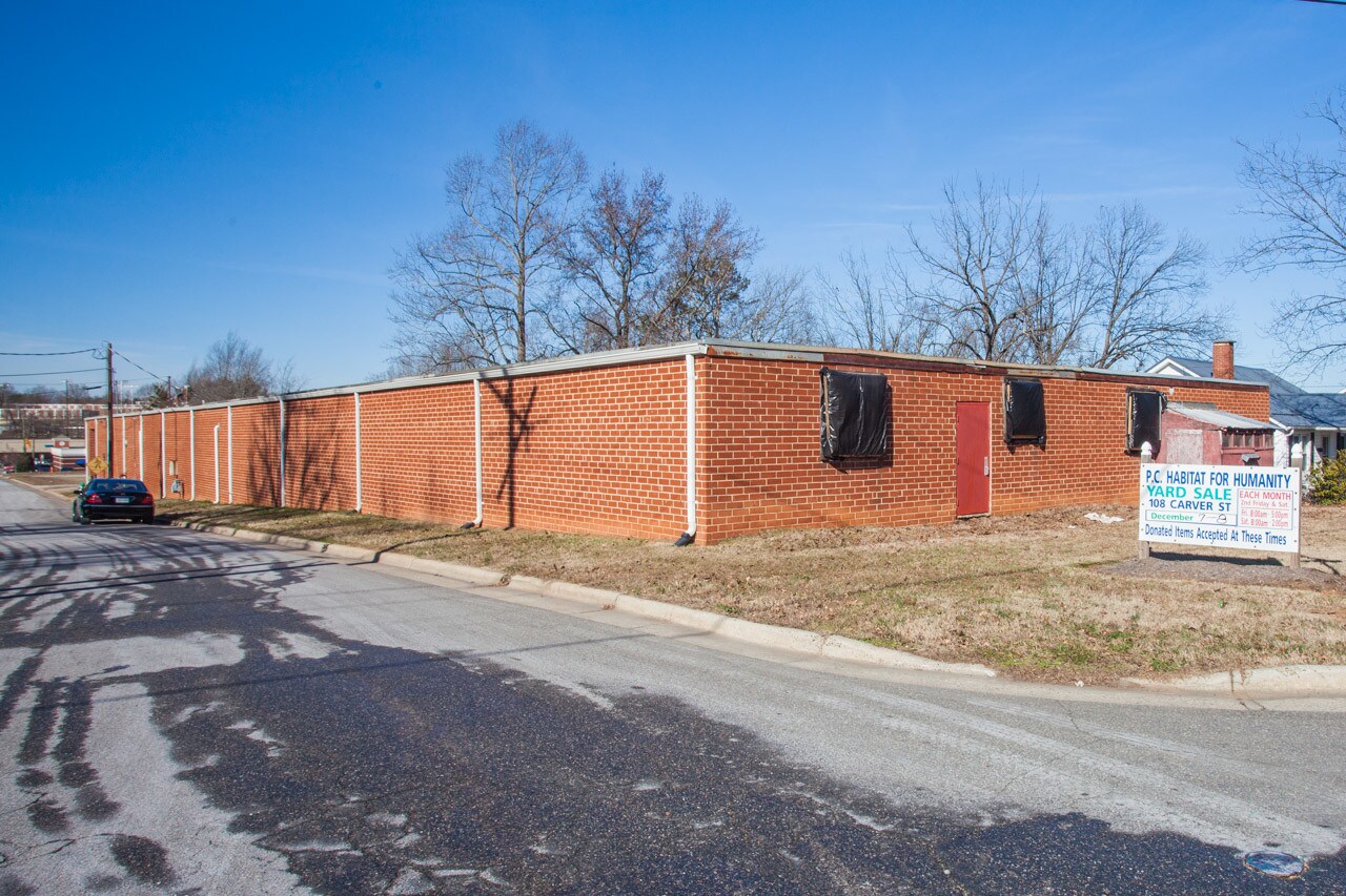 107 Carver Dr, Roxboro, NC 27573