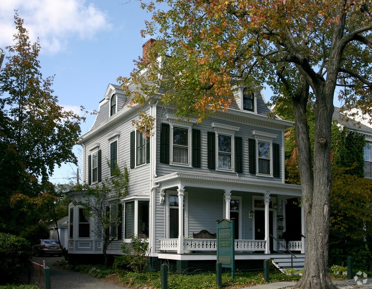 27 Dehart St, Morristown, NJ for lease - Building Photo - Image 2 of 3